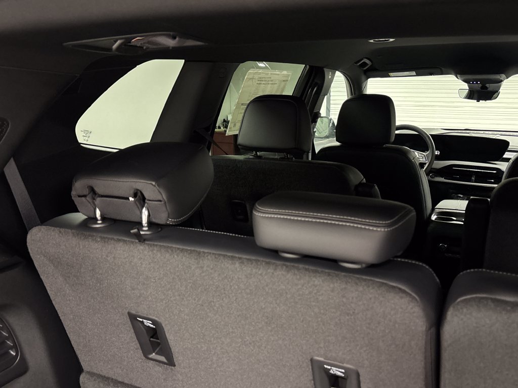 New 2026 Buick Enclave Sport Touring w/ Power Package FWD image 17