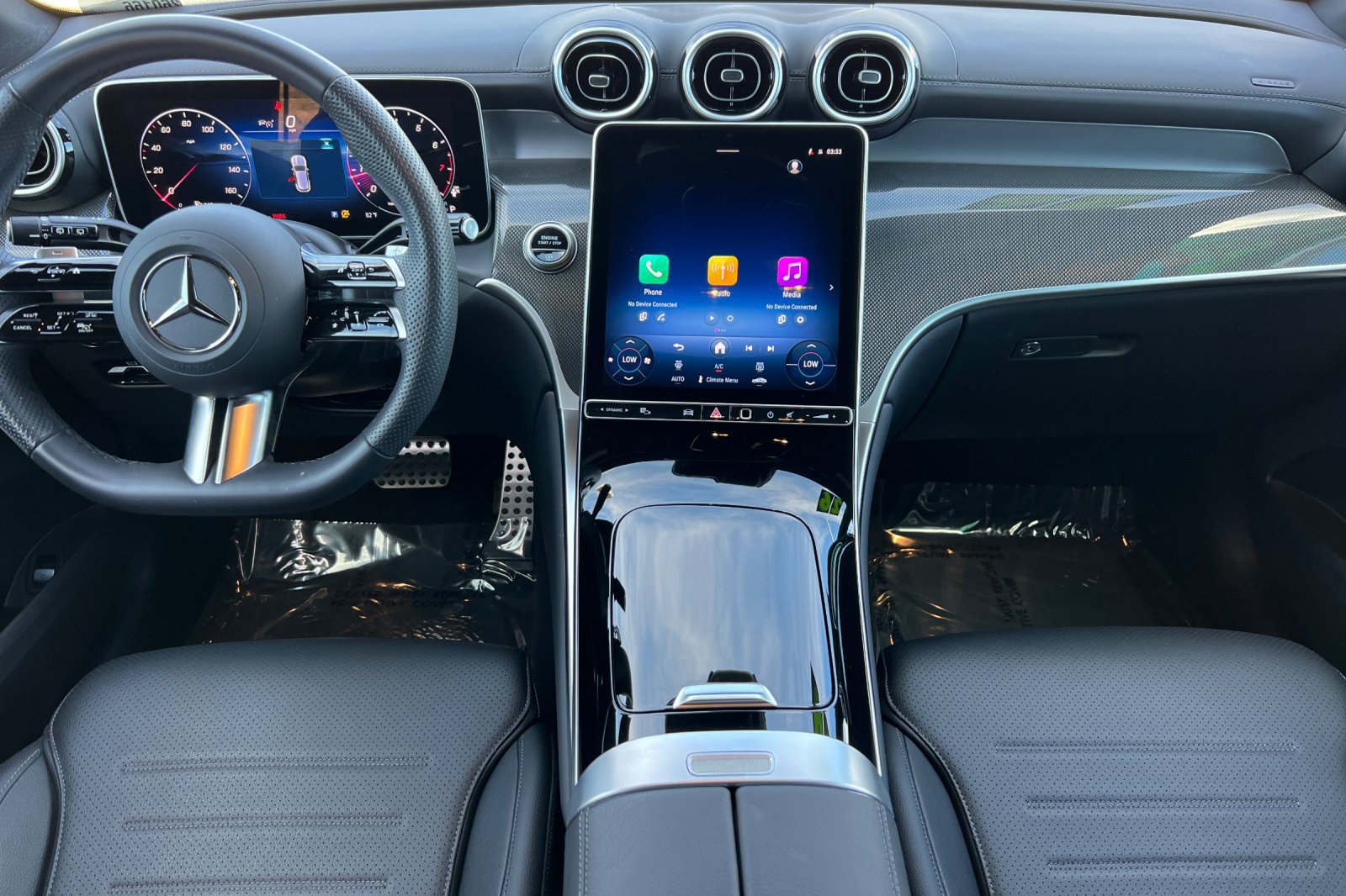 Certified 2026 Mercedes-Benz GLC 300 image 3