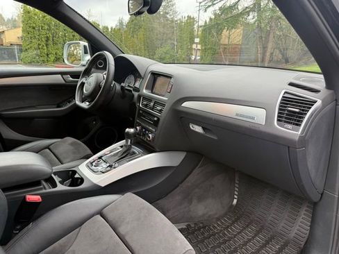 Used 2016 Audi SQ5 Premium Plus w/ Technology Package image 12