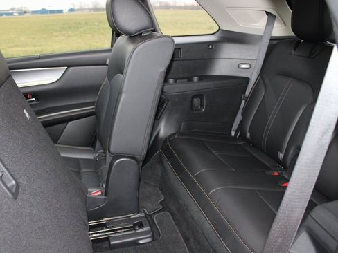 Used 2024 MAZDA CX-90 3.3 Turbo S image 34