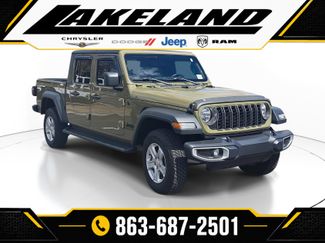 Used 2025 Jeep Gladiator Sport AWD/4WD video 1