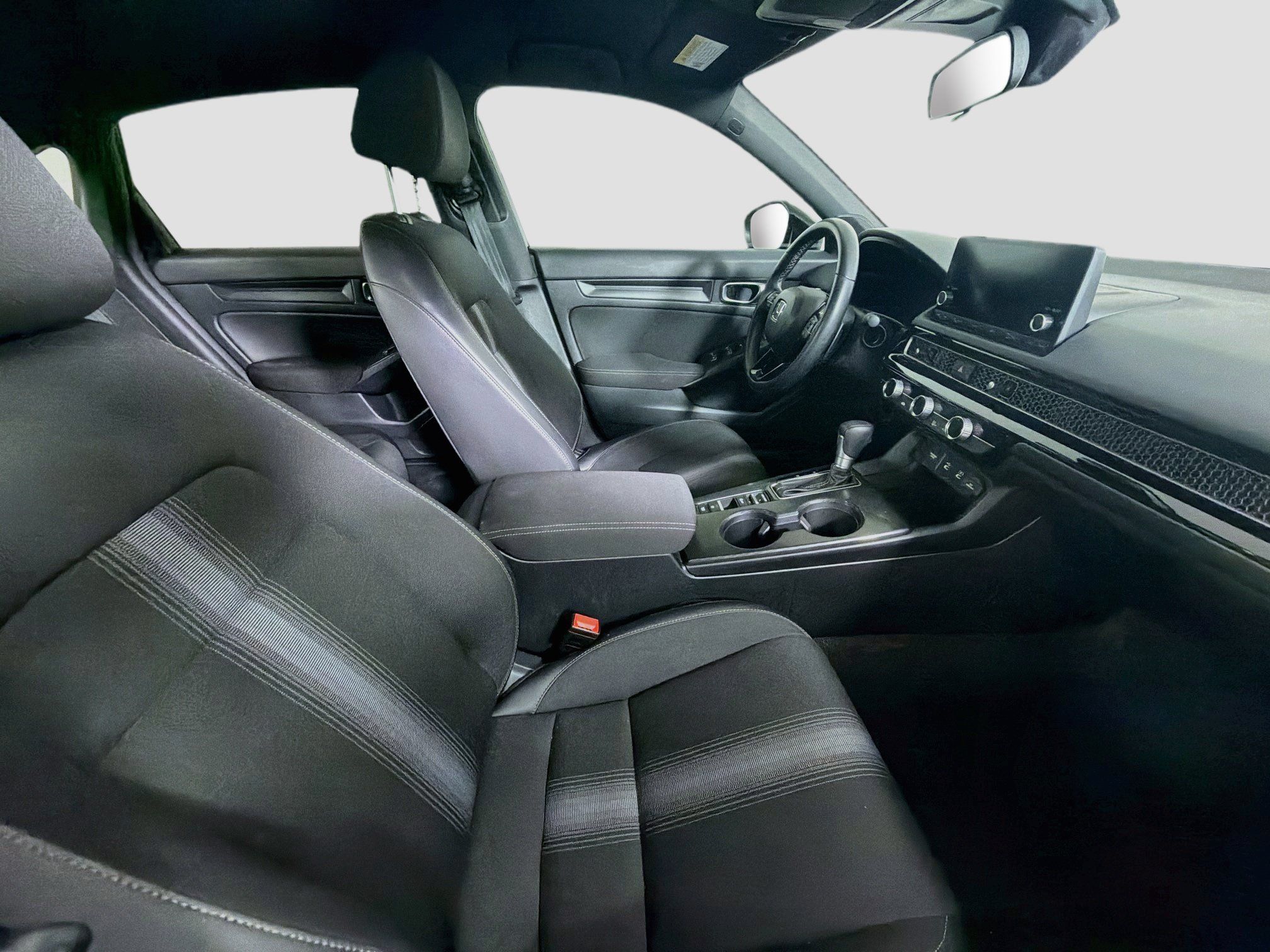 Used 2025 Honda Civic Sport image 28