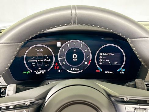 Certified 2026 Porsche 911 Carrera 4S AWD/4WD image 13