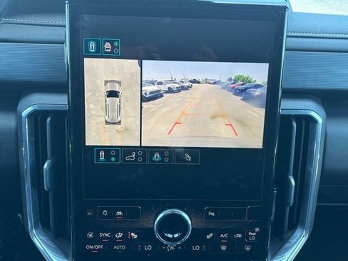 Used 2024 GMC Acadia Elevation FWD image 27