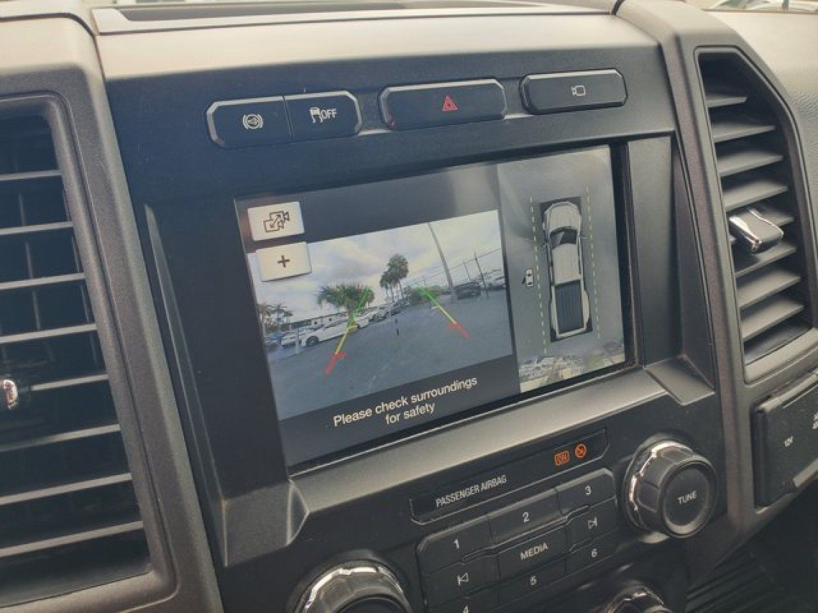 Used 2019 Ford F450 XL w/ STX Appearance Package AWD/4WD image 18