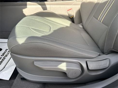 New 2026 Hyundai Elantra Sport image 14