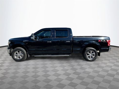 Used 2018 Ford F150 XLT w/ XTR Package image 9