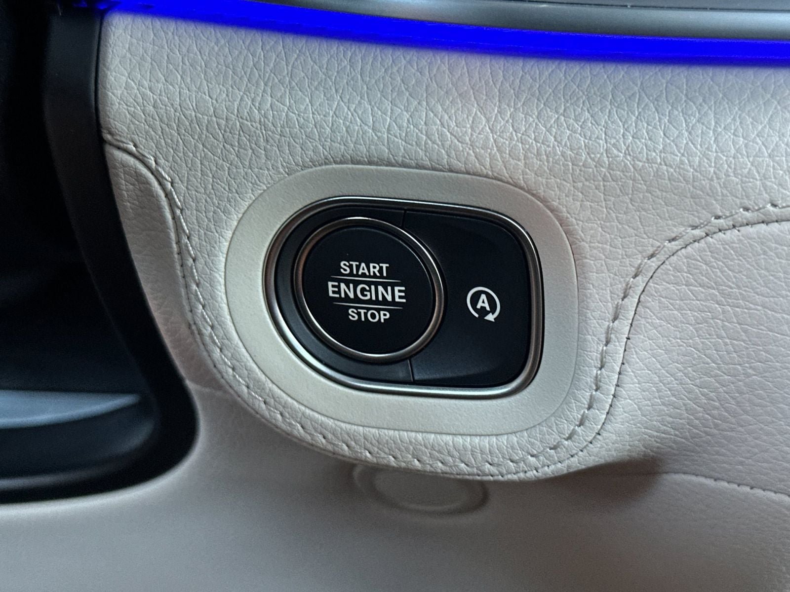 New 2026 Mercedes-Benz GLE 53 AMG 4MATIC Coupe image 25