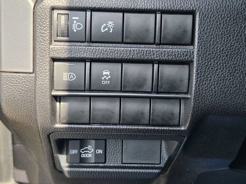 Used 2024 Toyota Tacoma SR5 AWD/4WD image 24