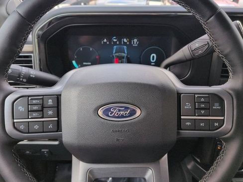 Used 2025 Ford F250 Lariat w/ Lariat Ultimate Package AWD/4WD image 29