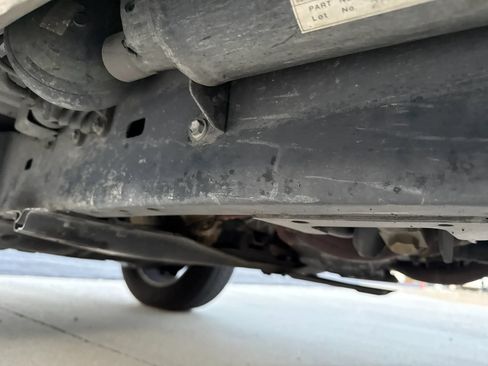 Used 2002 Lexus LX 470 4WD image 26