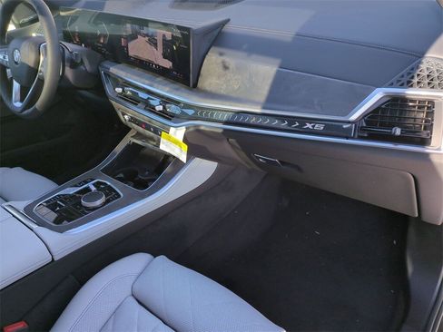 New 2026 BMW X5 xDrive40i image 29