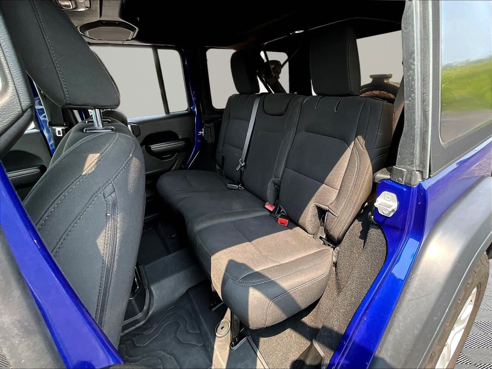 Used 2020 Jeep Wrangler Unlimited Sport S AWD/4WD image 22