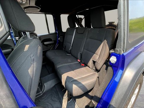 Used 2020 Jeep Wrangler Unlimited Sport S AWD/4WD image 22