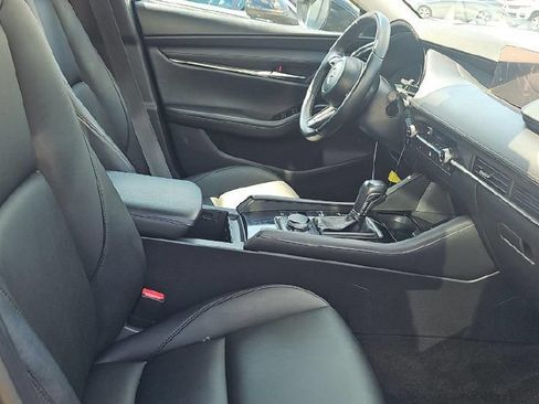Used 2025 MAZDA MAZDA3 s FWD image 2
