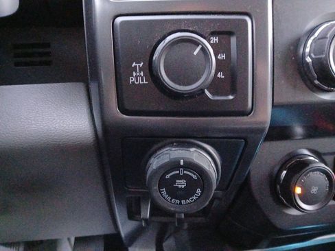 Used 2020 Ford F150 XLT w/ Equipment Group 302A Luxury image 41