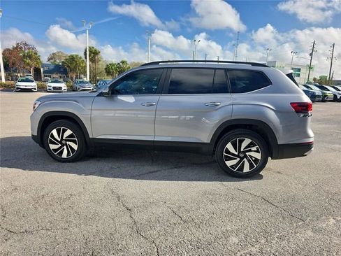 New 2026 Volkswagen Atlas SE FWD image 7