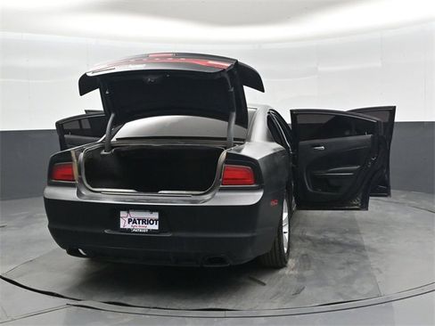 Used 2012 Dodge Charger SE image 48