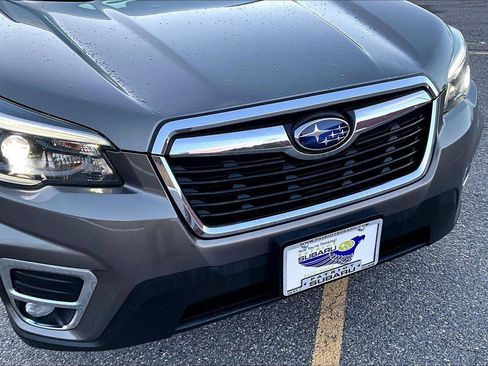 Used 2021 Subaru Forester Limited image 29
