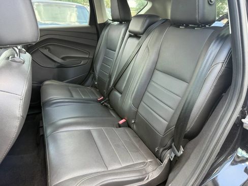 Used 2015 Ford Escape Titanium w/ Equipment Group 301A FWD image 8