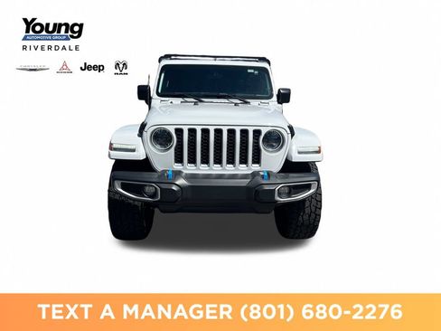 Used 2023 Jeep Wrangler Unlimited Sahara w/ Cold Weather Group AWD/4WD image 8