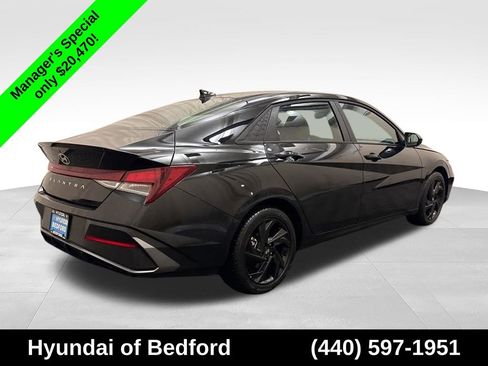 Certified 2026 Hyundai Elantra Sport w/ Cargo Package FWD image 5