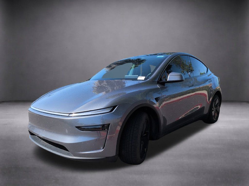 Used 2026 Tesla Model Y Long Range AWD/4WD image 4