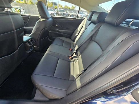Certified 2024 Lexus ES 350 w/ Accessory Package (Z1) FWD image 16