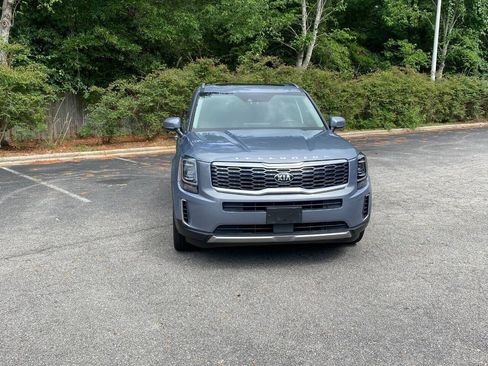Used 2020 Kia Telluride S AWD/4WD image 2