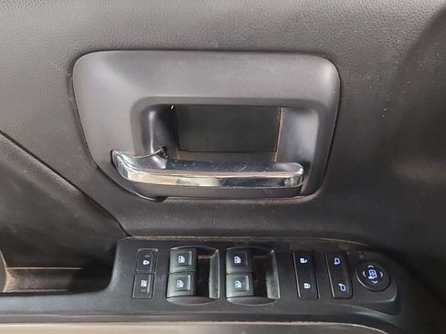 Used 2015 Chevrolet Silverado 2500 LT w/ LT Convenience Package image 28