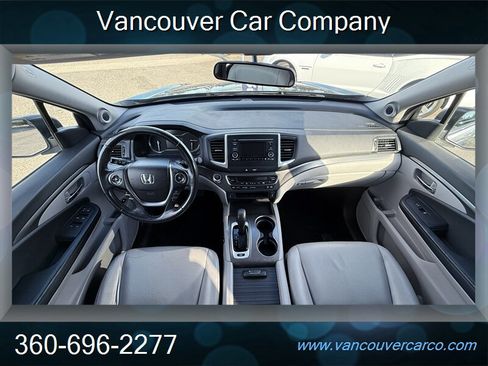 Used 2017 Honda Ridgeline RTL image 19