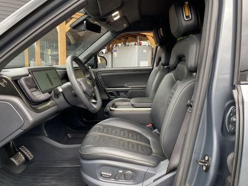 Used 2022 Rivian R1T Adventure AWD/4WD image 13