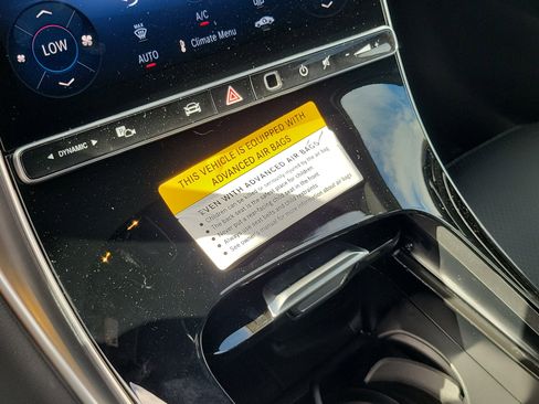 Certified 2026 Mercedes-Benz GLC 300 4MATIC image 18