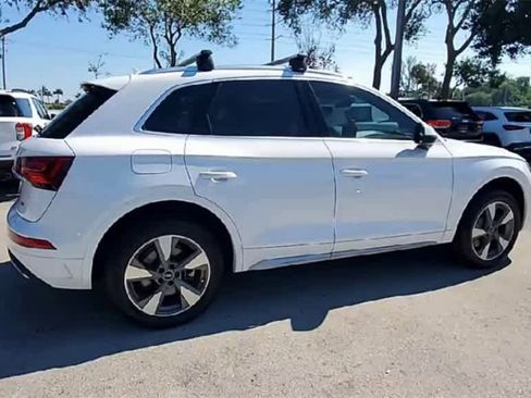 Used 2023 Audi Q5 2.0T Premium w/ Convenience Package image 8