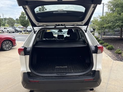Used 2019 Toyota RAV4 XLE w/ Protection Package AWD/4WD image 31