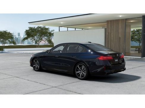 New 2027 BMW 550e xDrive w/ Executive Package AWD/4WD image 2