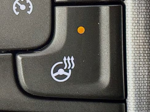 Used 2025 GMC Sierra 2500 SLE w/ SLE Value Package; image 40