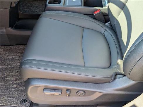 New 2026 Honda Odyssey EX-L image 4