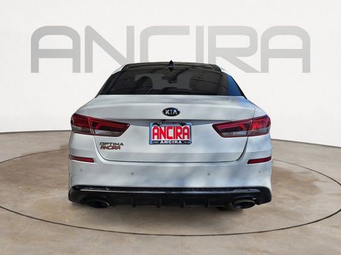 Used 2020 Kia Optima SE image 8