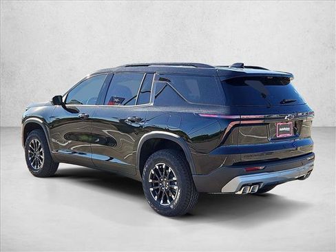 New 2026 Chevrolet Traverse Z71 w/ Driver Confidence Package AWD/4WD image 9