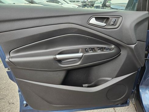 Used 2018 Ford Escape SE AWD/4WD image 14