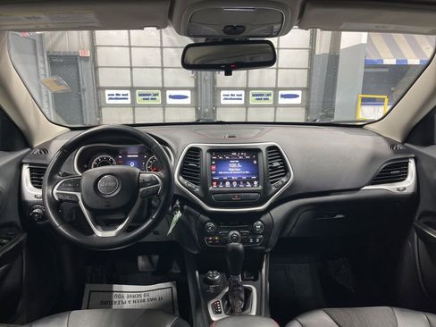 Used 2015 Jeep Cherokee Trailhawk w/ Trailer Tow Group AWD/4WD image 33