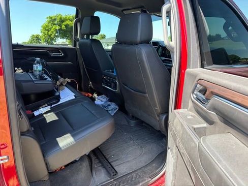 Used 2024 GMC Sierra 2500 SLT w/ SLT Premium Package AWD/4WD image 10