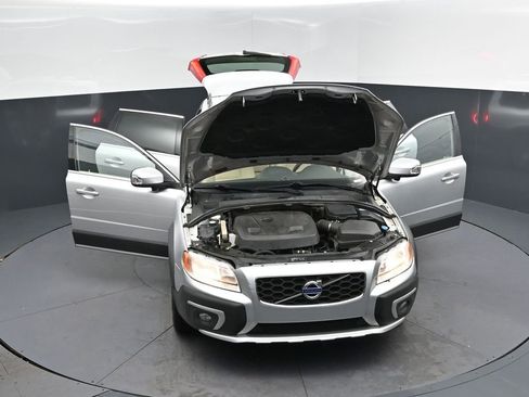 Used 2015 Volvo XC70 T5 Premier FWD image 52