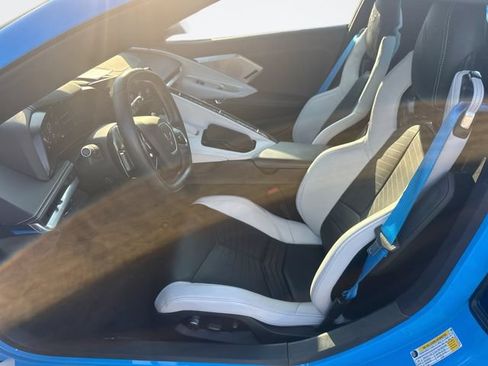 Used 2021 Chevrolet Corvette Stingray Preferred Conv w/ Z51 Performance Package RWD image 11