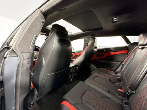 Used 2024 Lamborghini Urus S AWD/4WD image 35
