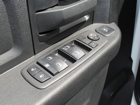 Used 2024 RAM 3500 Tradesman AWD/4WD image 34