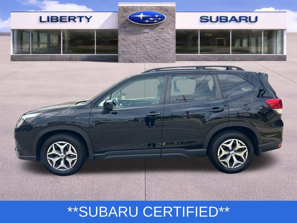 Certified 2023 Subaru Forester Premium AWD/4WD image 5