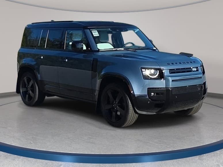 New 2026 Land Rover Defender 110 X-Dynamic SE AWD/4WD image 3