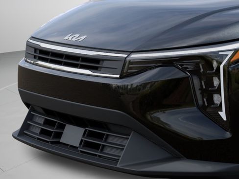 New 2026 Kia K4 FWD image 26